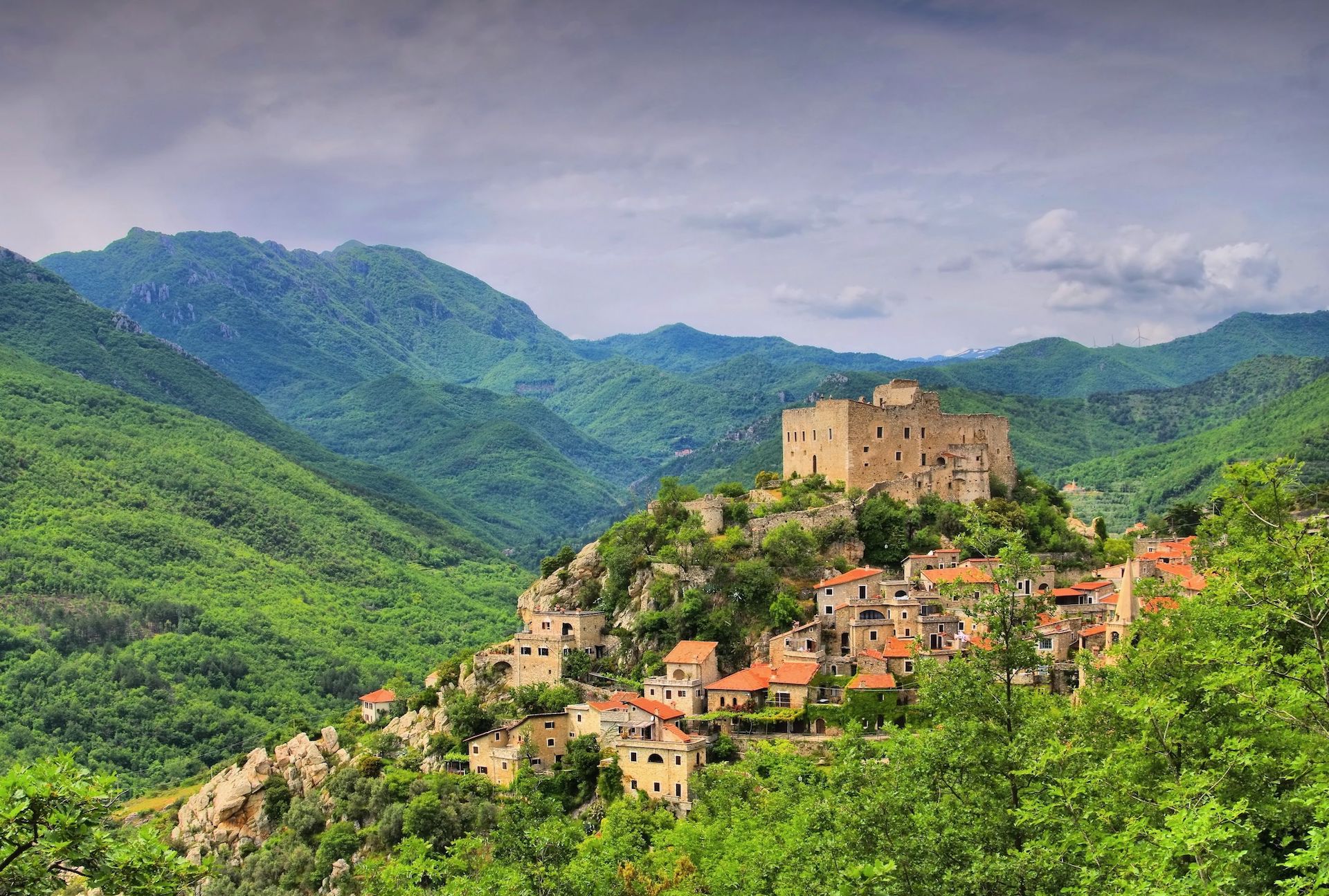 Castelvecchio R.B.storiediliguria.it